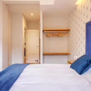 https://viejo-bilbao-con-vistas-a-la-ria-by-urban-hosts.sansebastianhotels.net