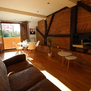 Monkeys House. Apartamento Vitoria